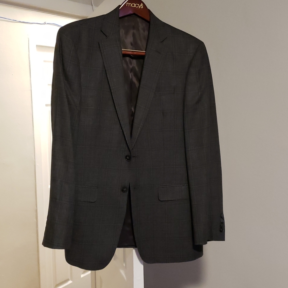 Suit Seperate
